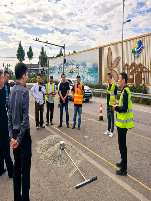 公路养护新方法